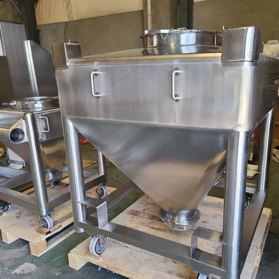 ذراع واحدة مربعة الشكل مخروطية الشكل IBC Bin Blender خلاطة كيميائية صناعية صيدلانية